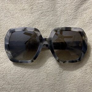 Diff cream tortoise gradient sunglasses